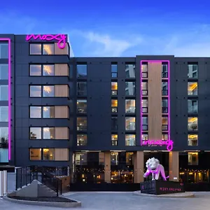 4* Hotel Moxy Downtown